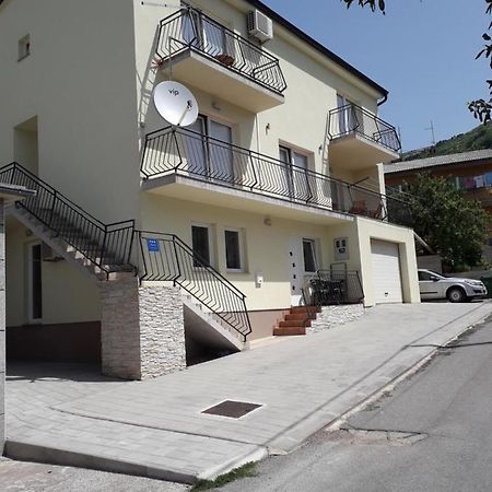 Apartmani Tomljenovic Senj  Exterior photo