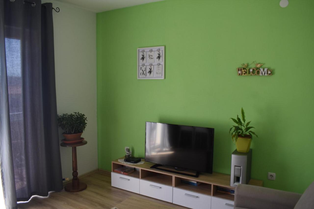 Apartmani Tomljenovic Senj  Exterior photo